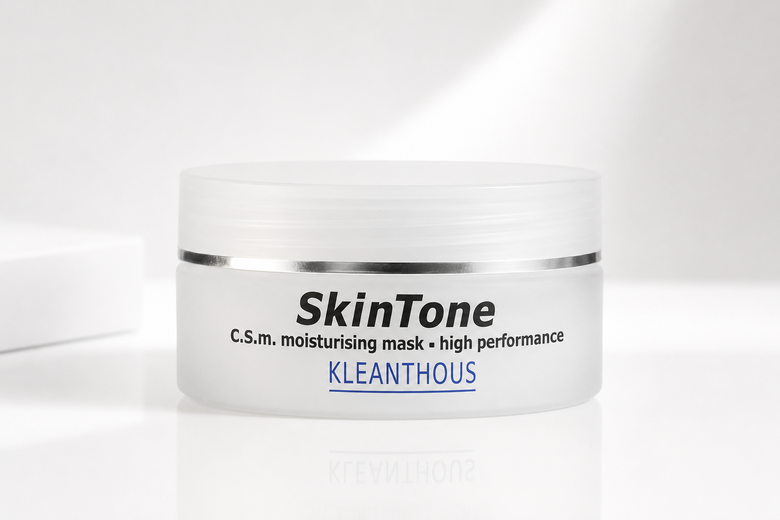 Khám phá C.S.M. Moisturising Mask SkinTone Kleanthous – mặt nạ dưỡng ẩm chuyên sâu, hỗ trợ làm dịu da khô và cải thiện độ mềm mại.